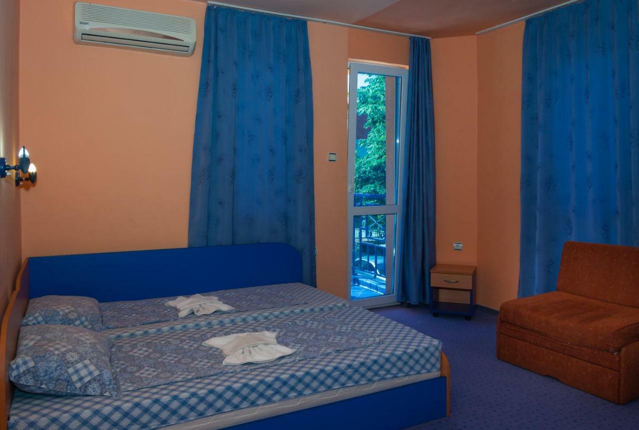 Dara Hotel Primorsko Exteriör bild